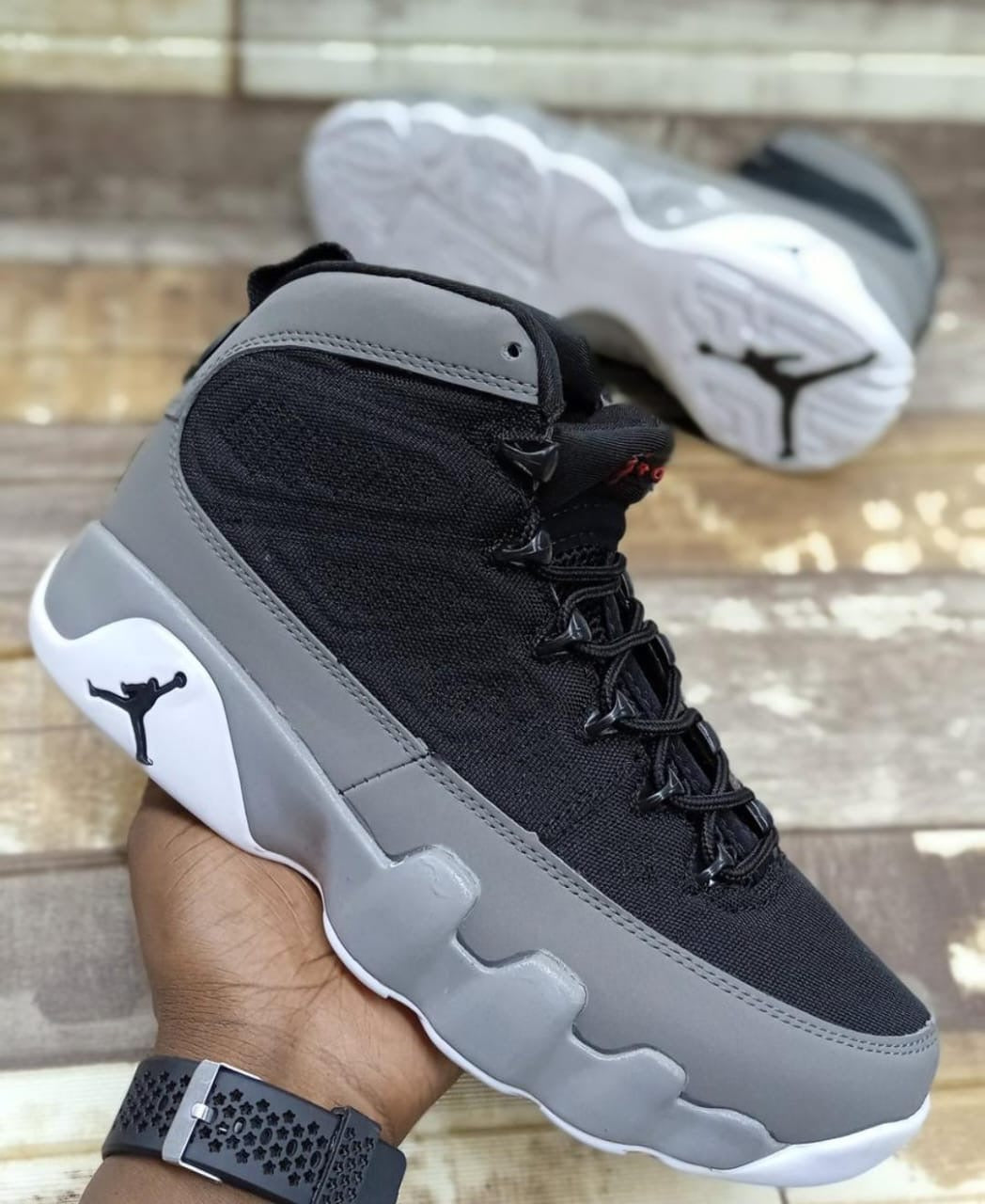 Air Jordan 9 Sneaker - Particle Grey