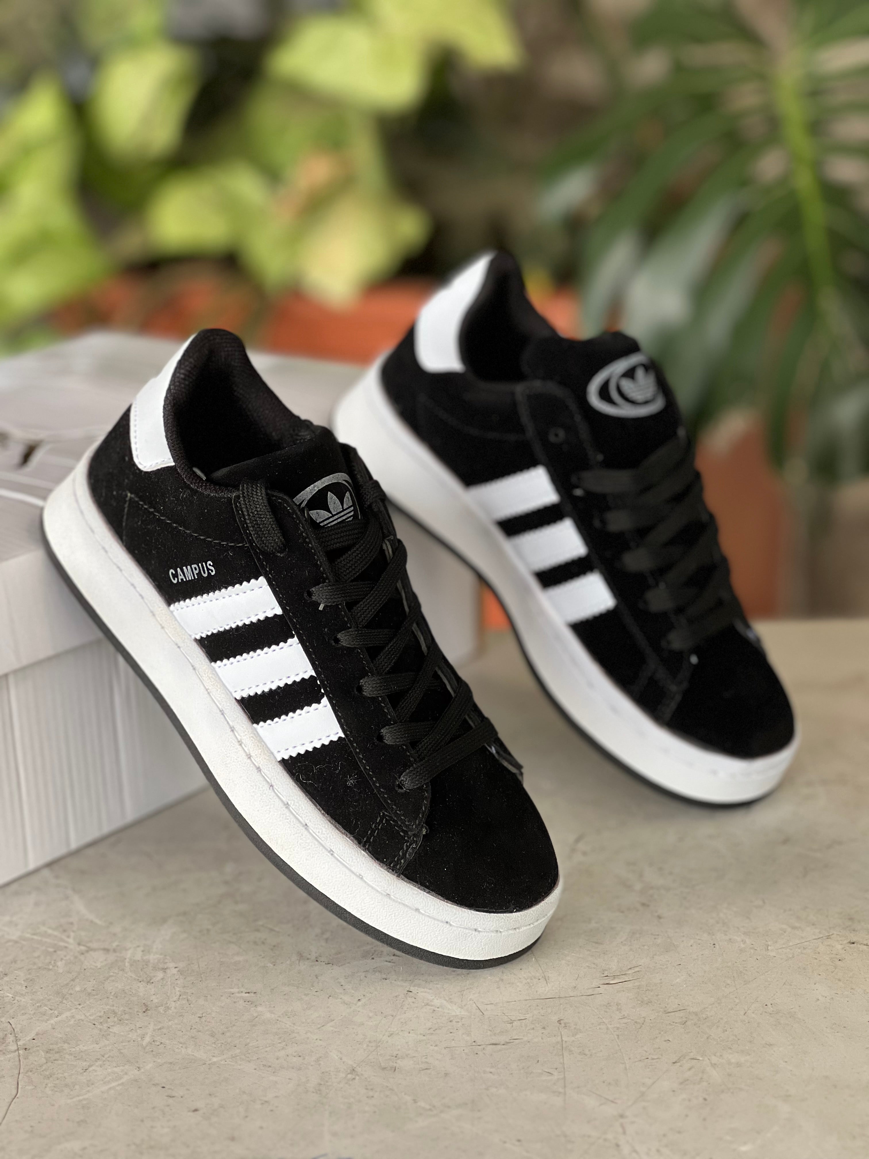 Adidas Campus - Black/White