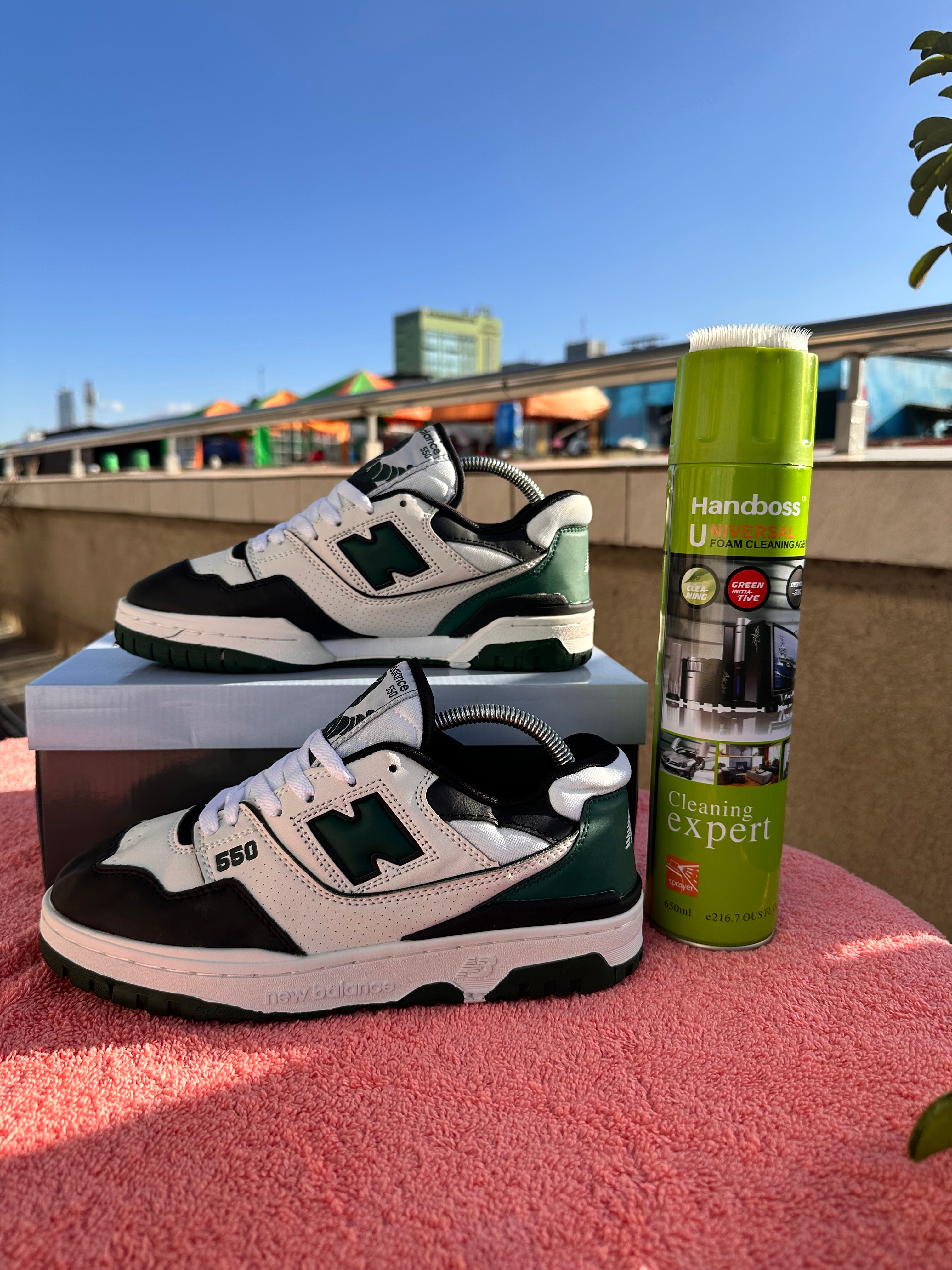 New Balance 550