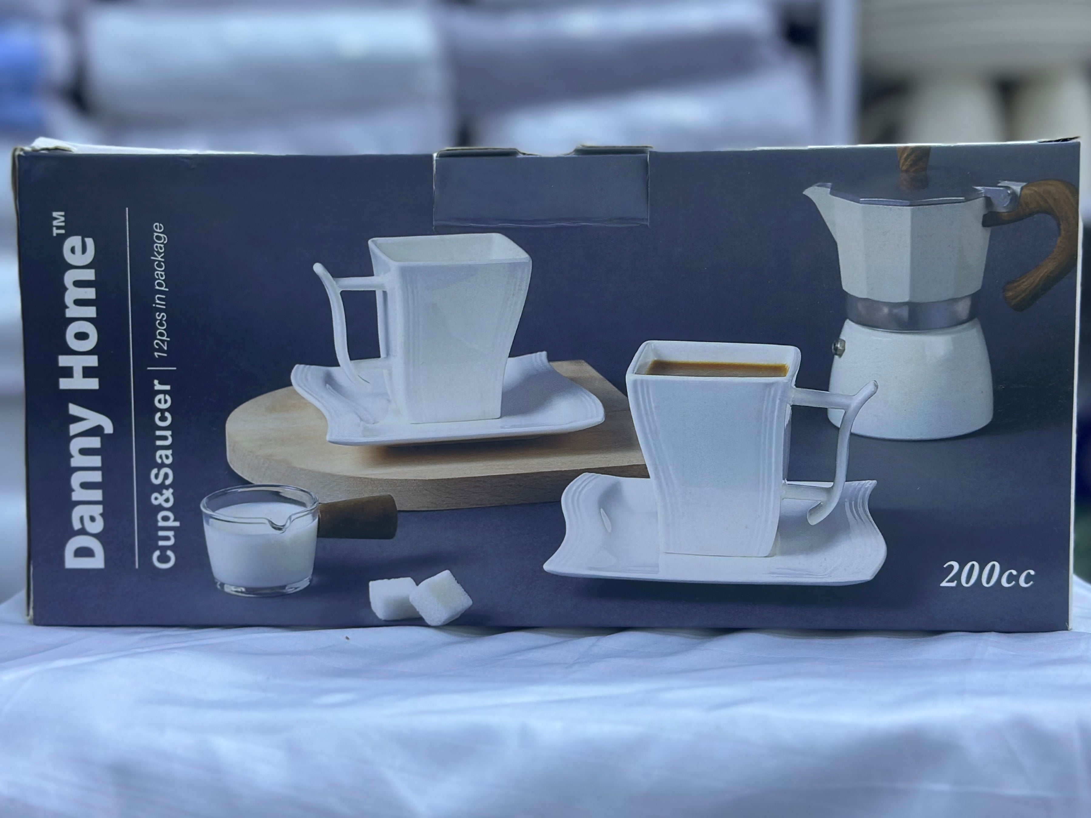 Danny Home 12-Piece Square Cup & Saucer Set