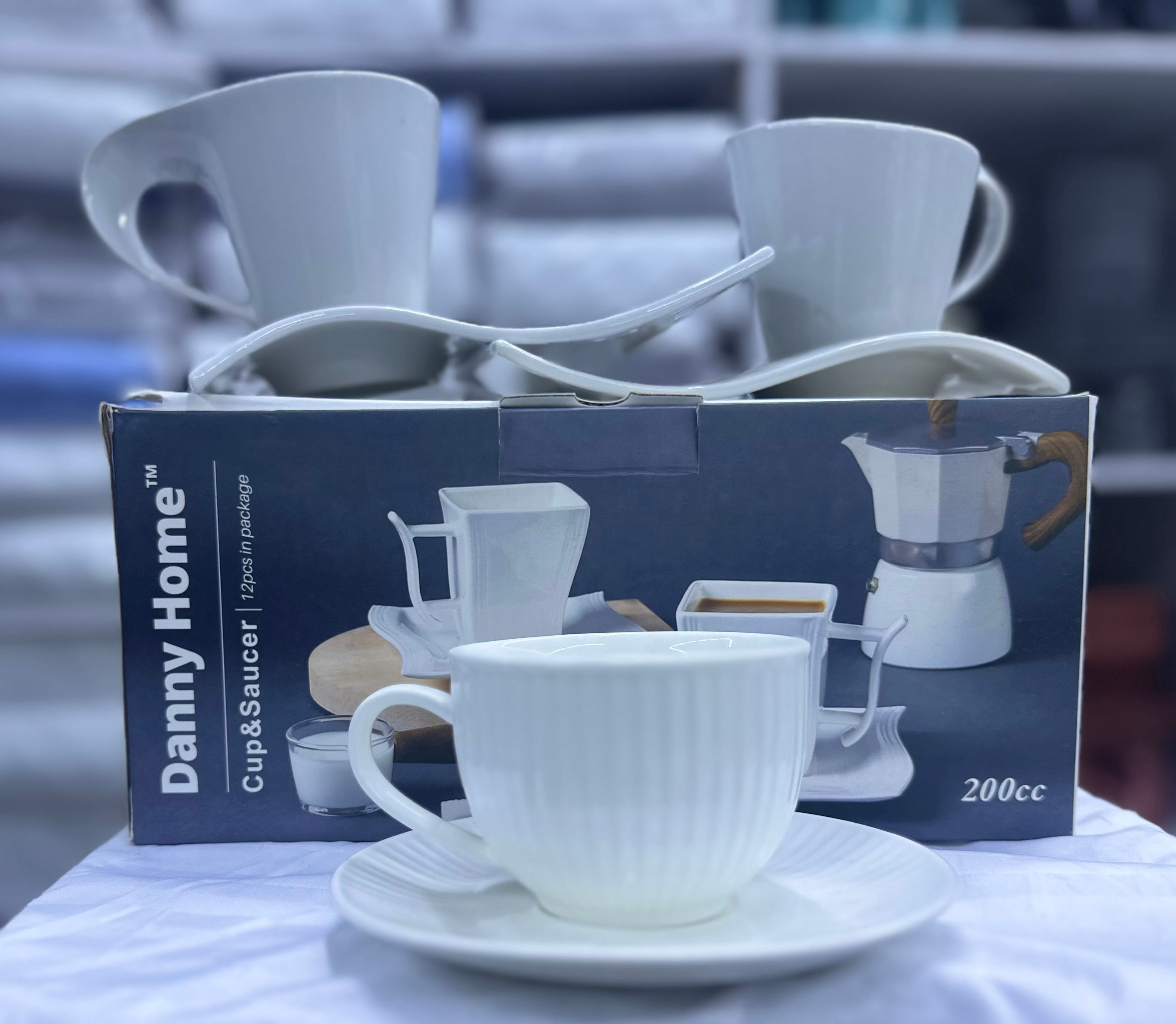 Danny Home 12-Piece Square Cup & Saucer Set