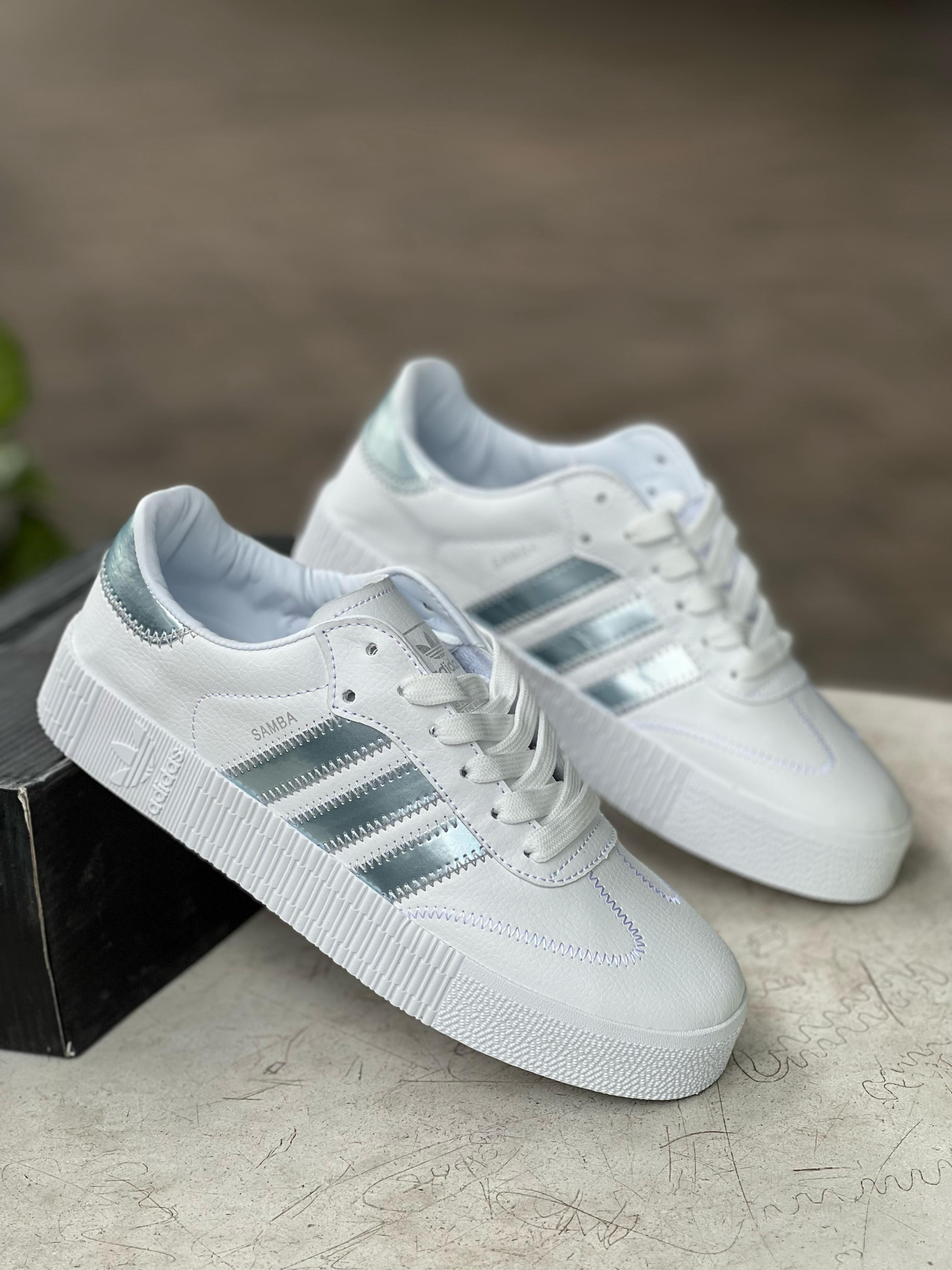 Adidas Samba Sneakers (White/Silver)