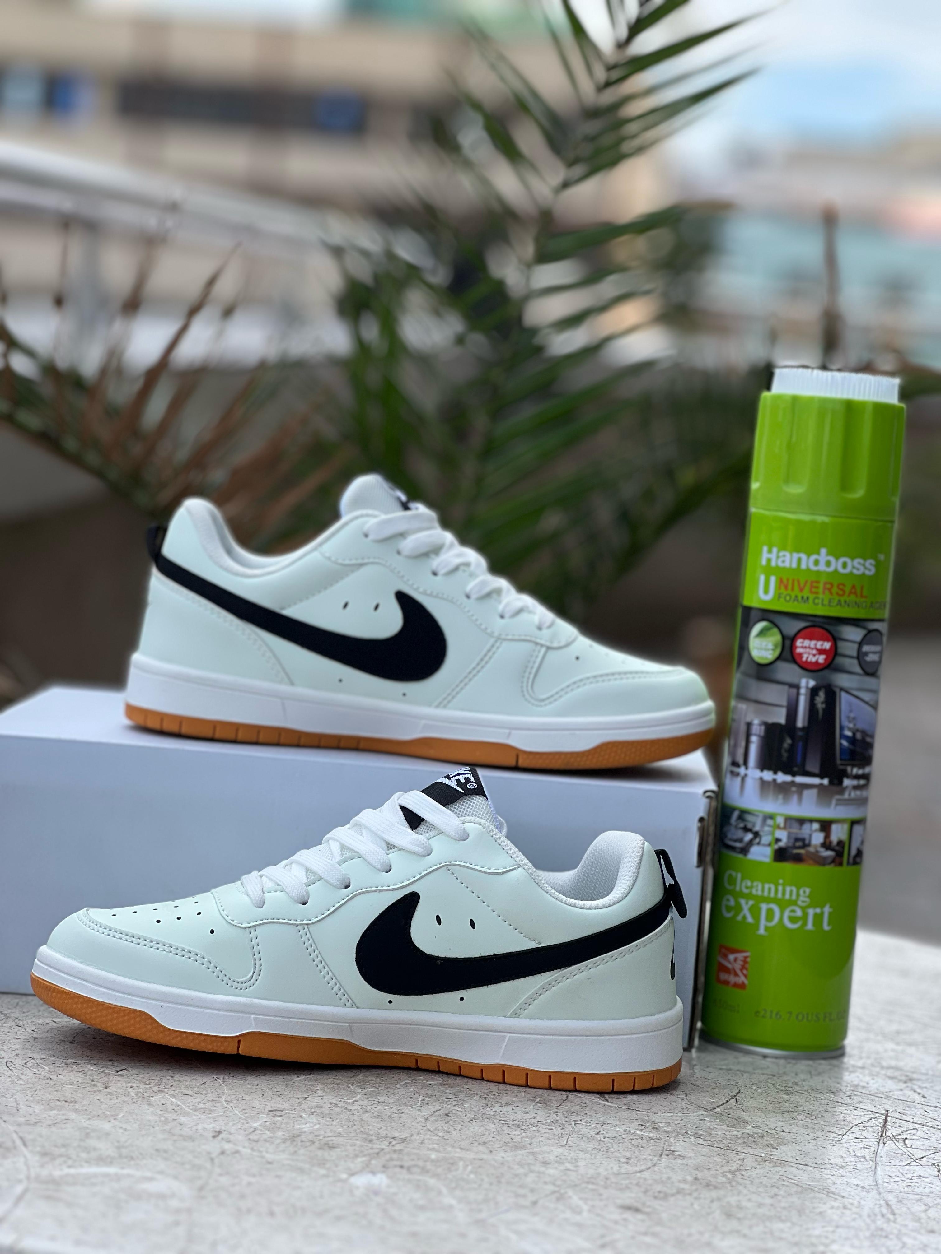 Nike Low-Top "White, Black" Sneakers