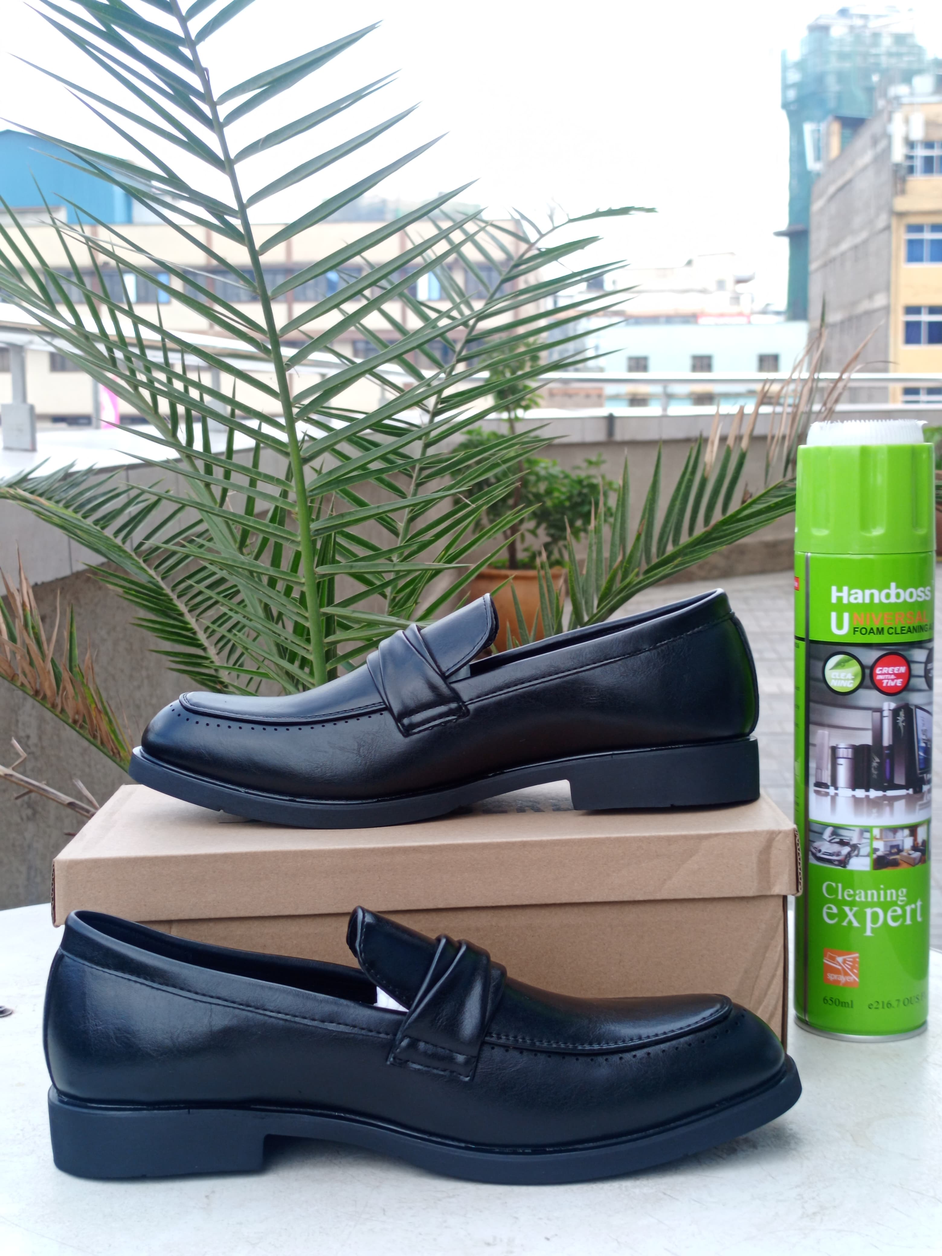 Men's Classic Penny Loafers (Black)