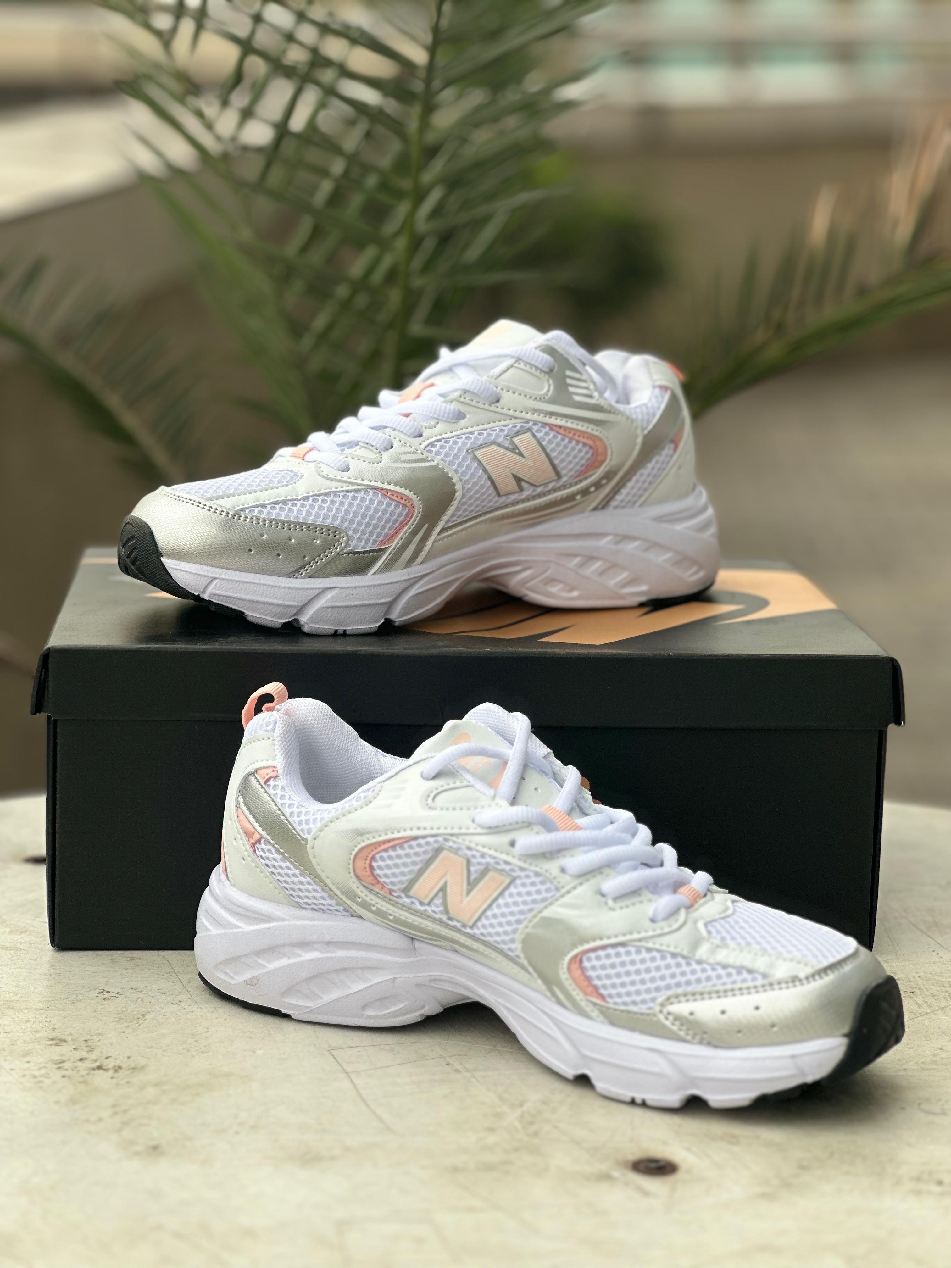 New Balance 530 “White / Silver / Peach”