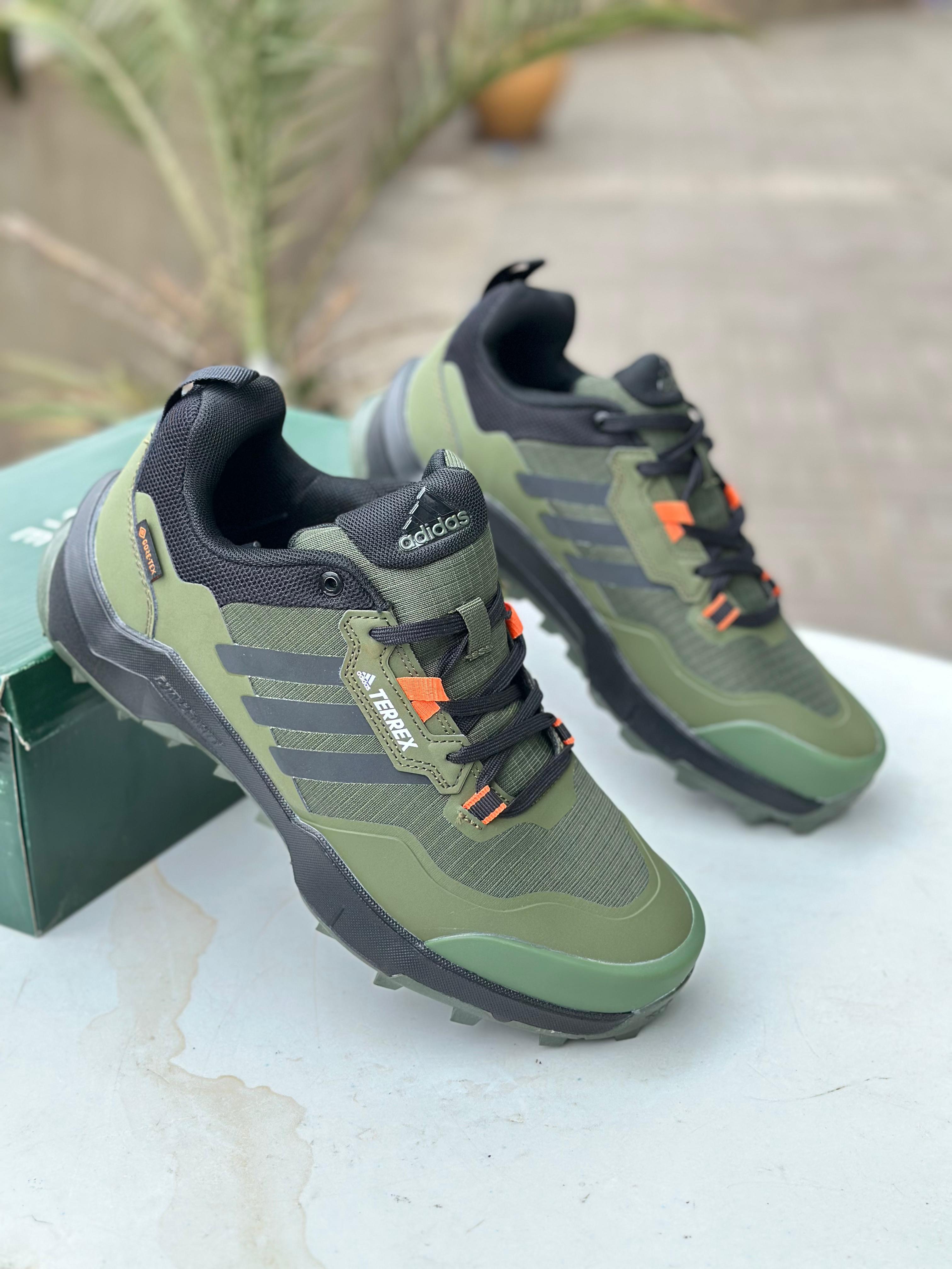 Adidas Terrex Jungle green/grey stripes