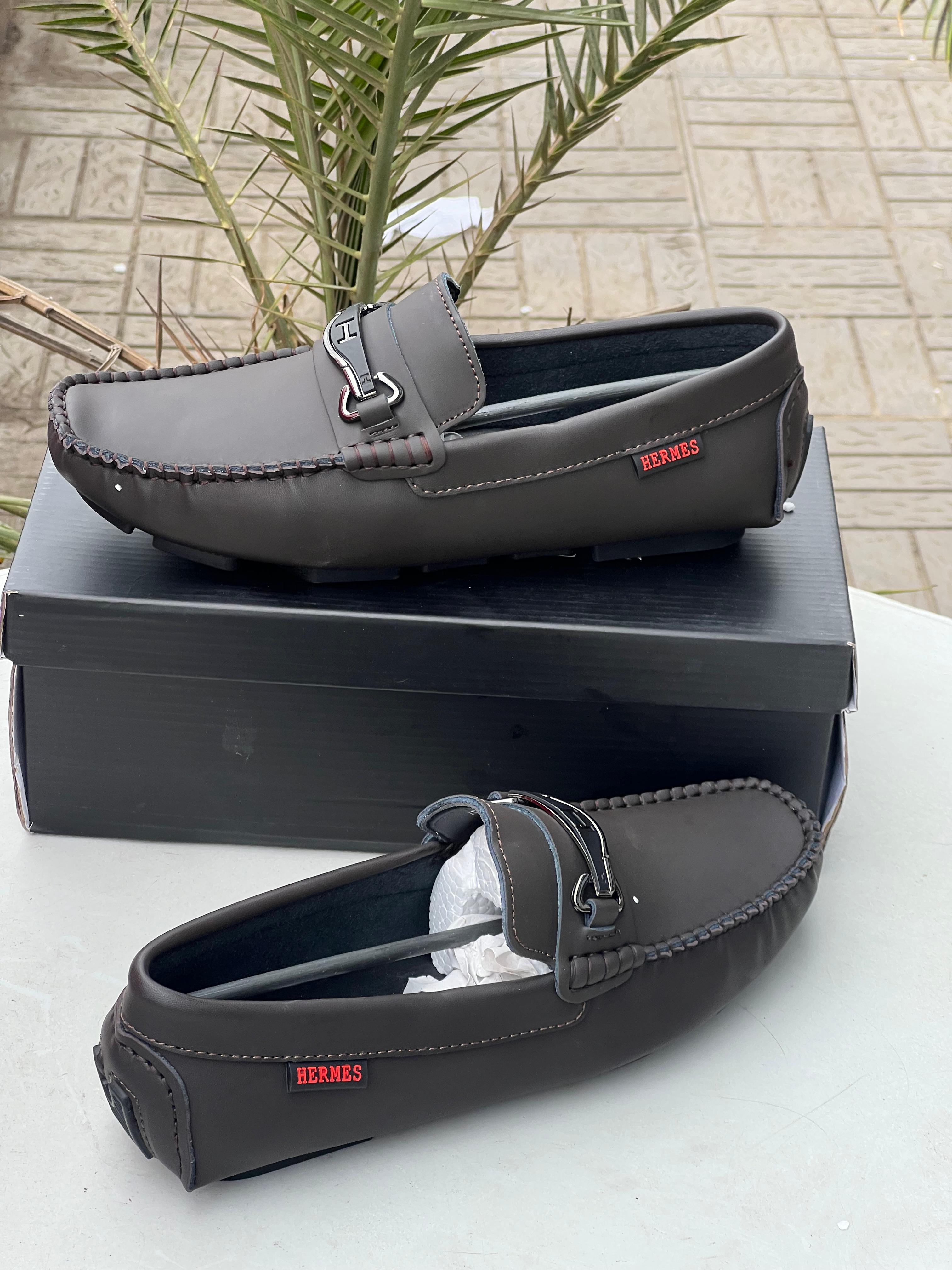 Hermes Men’s Loafers – Premium Leather Casual Shoes