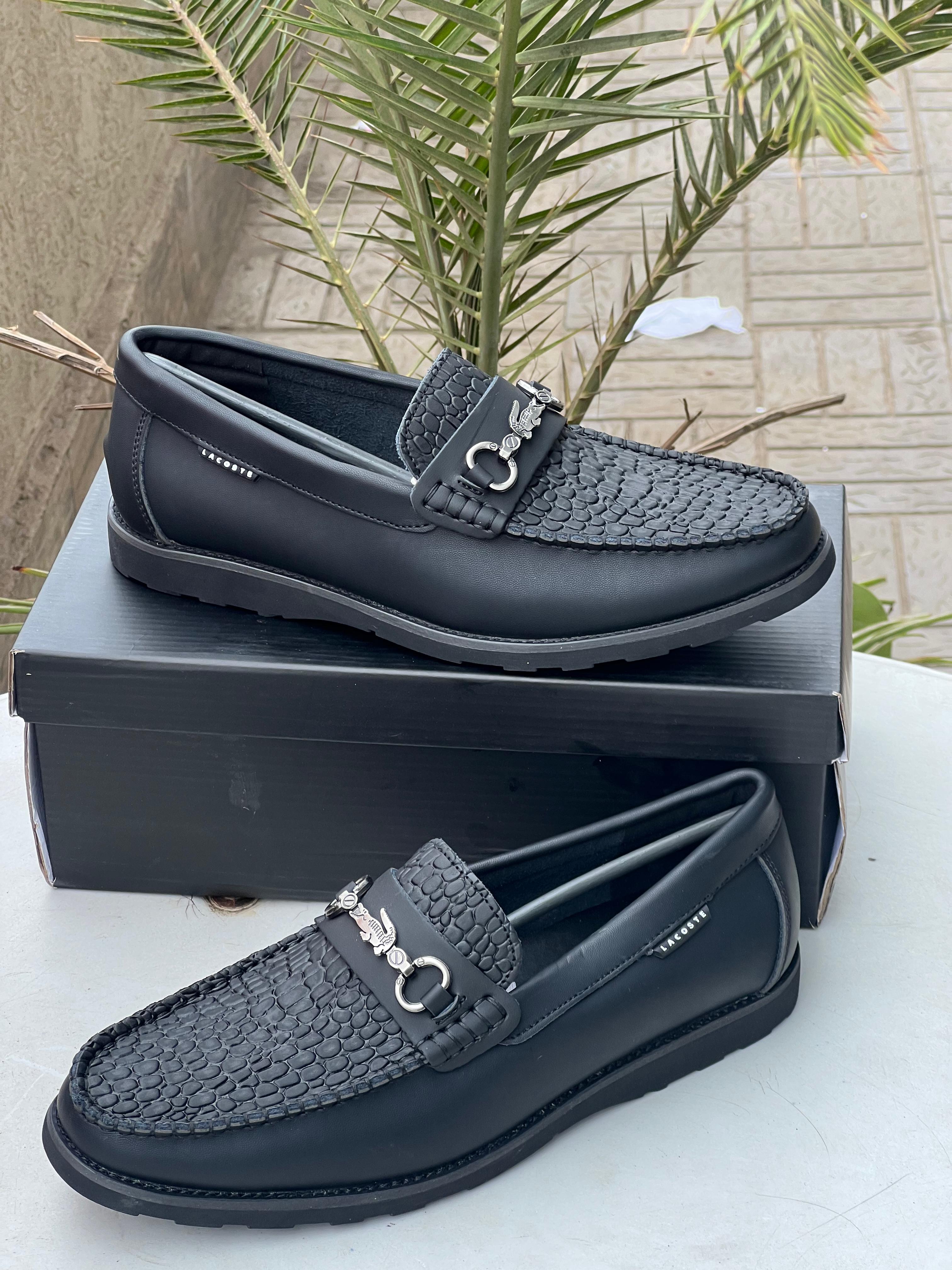 Lacoste Men’s Loafers – Black Textured Leather with Signature Detailing