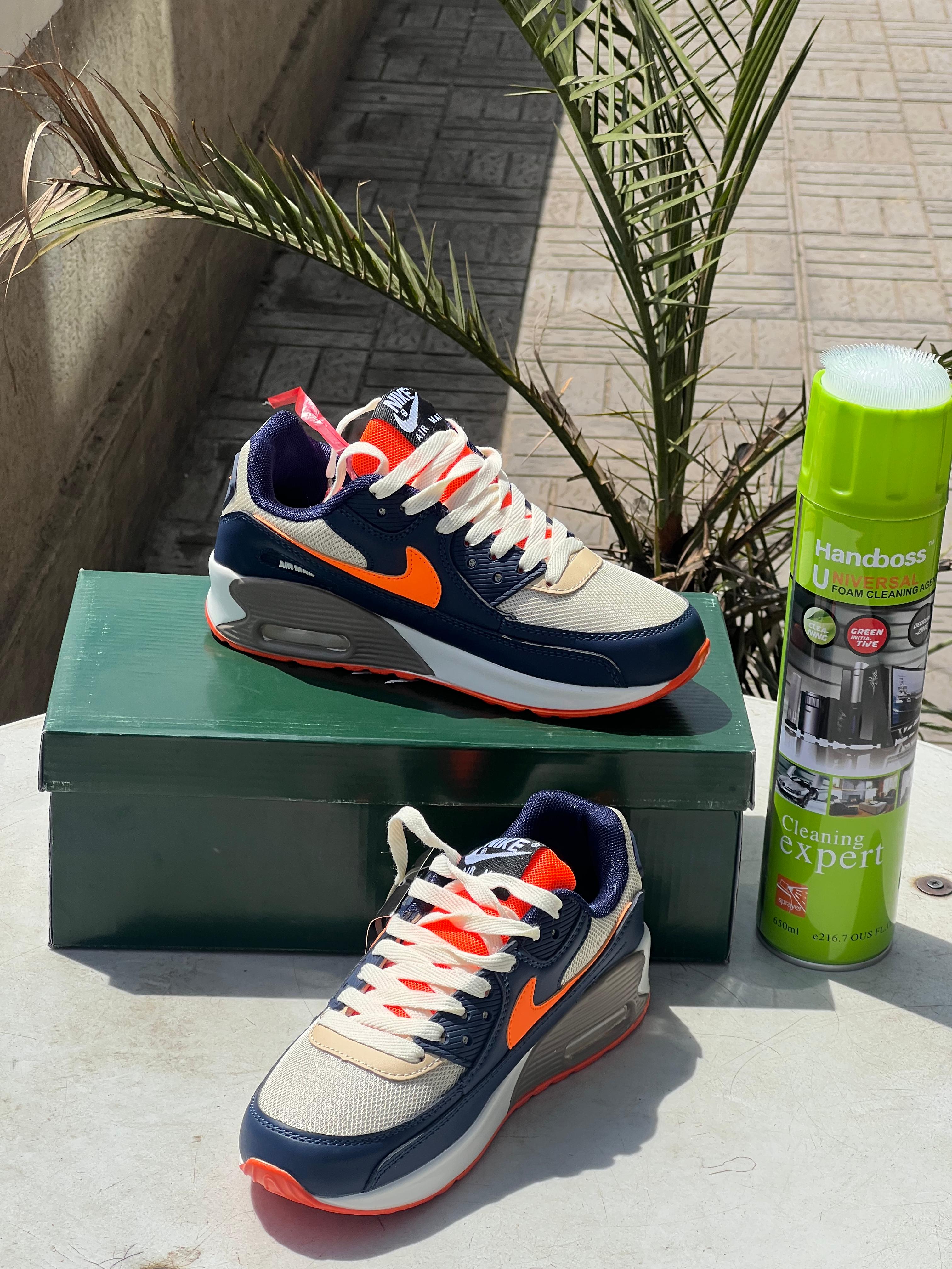Nike Air Max 90 – Navy/Orange/Beige