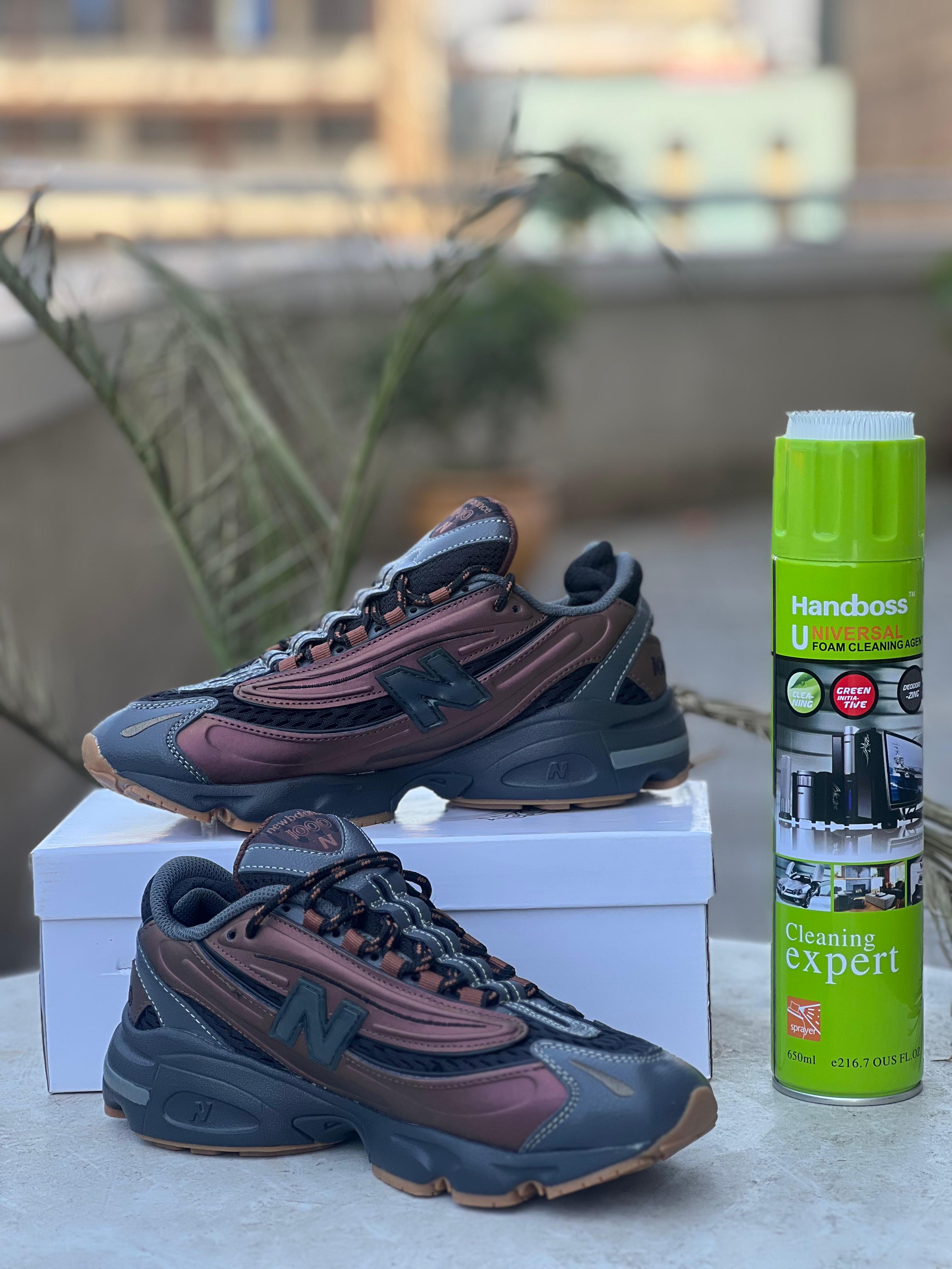 New Balance 1000 – Brown/Black