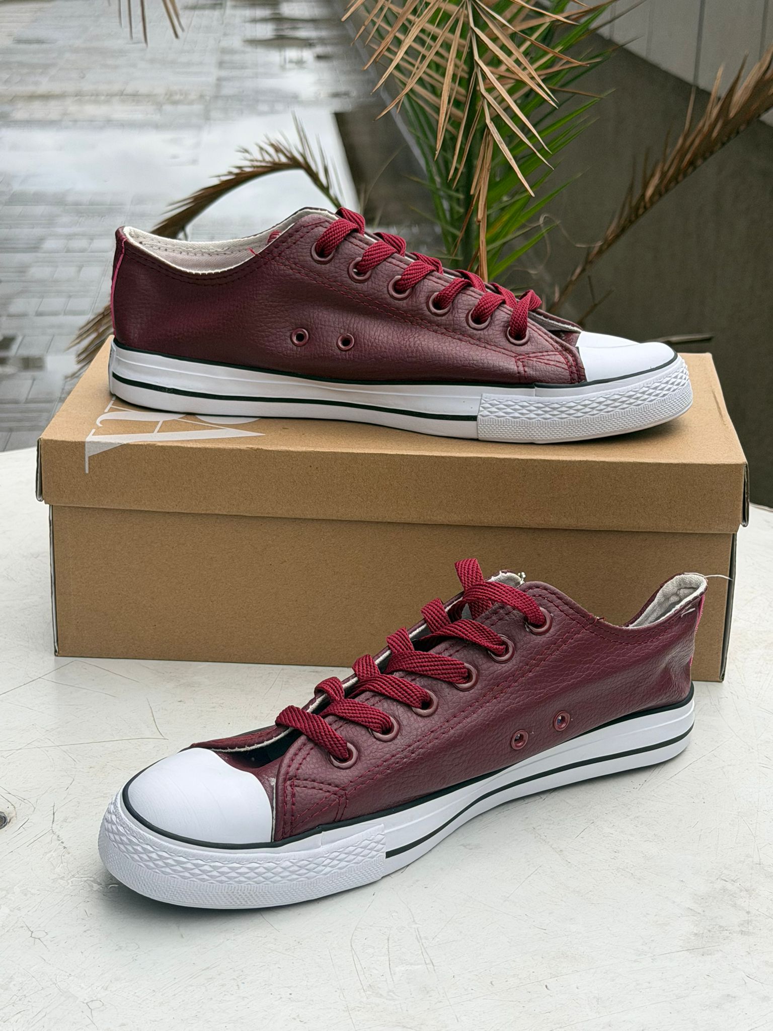 Converse All Star Low Cut Leather Sneakers - Maroon