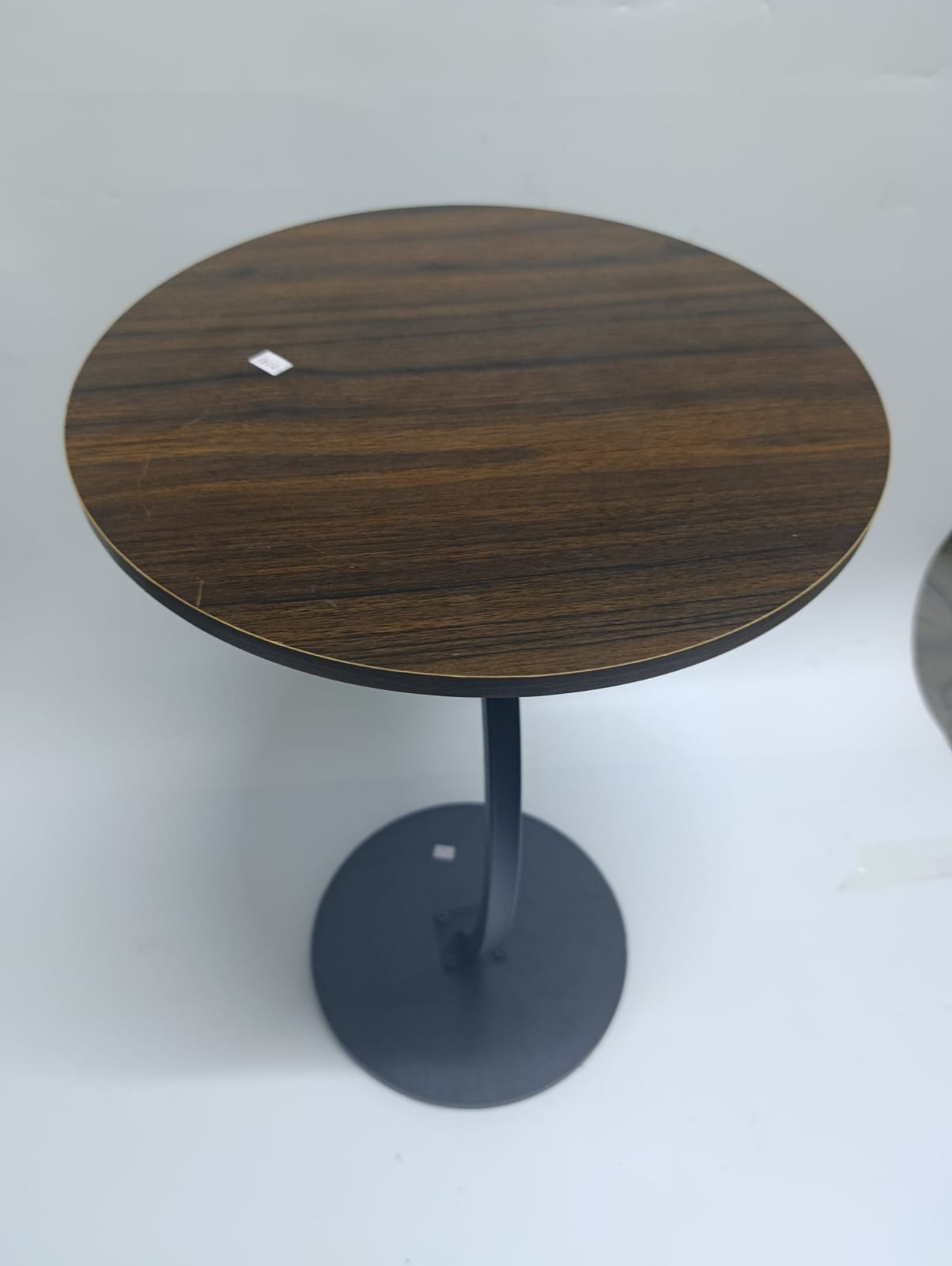 Modern Minimalist Curved Pedestal Accent Table