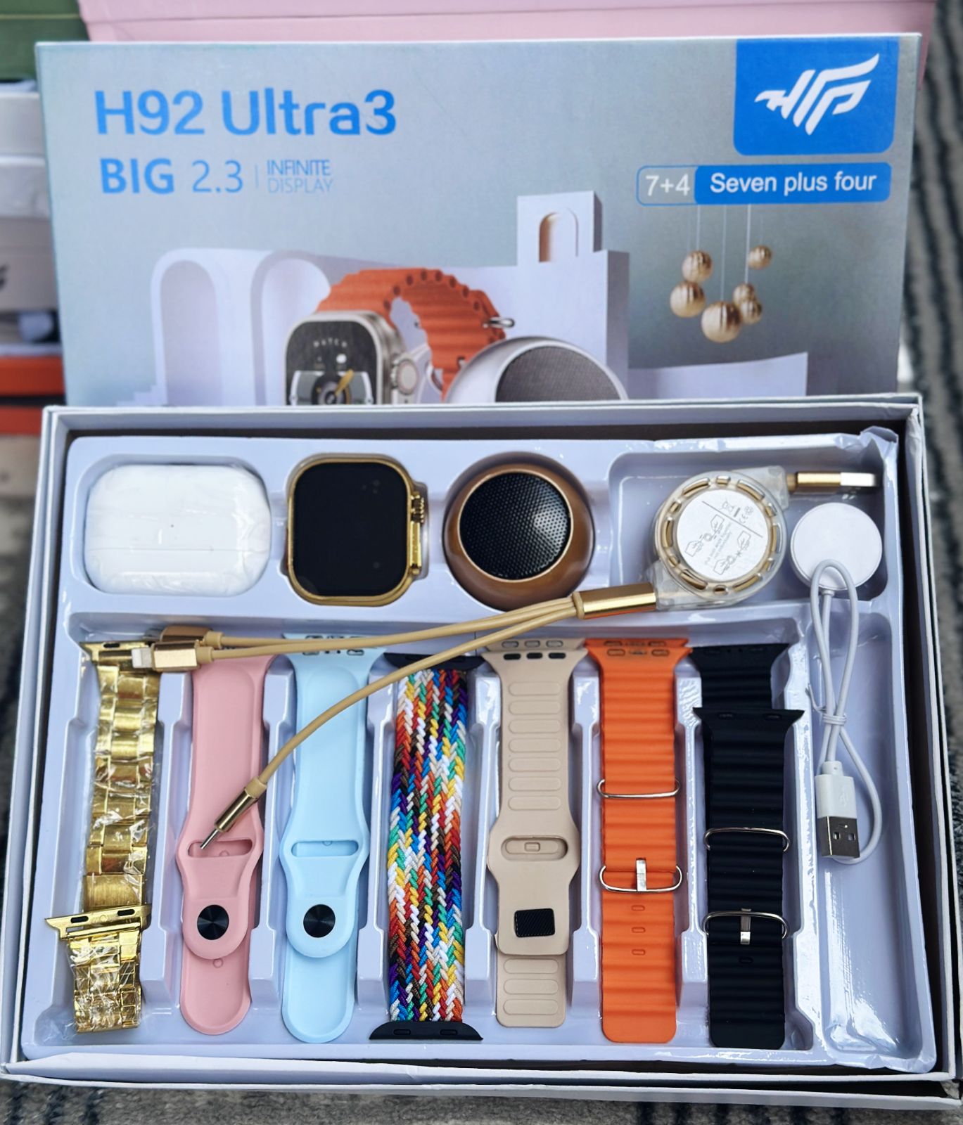 H92 Ultra 3 Smart Watch Gift Set