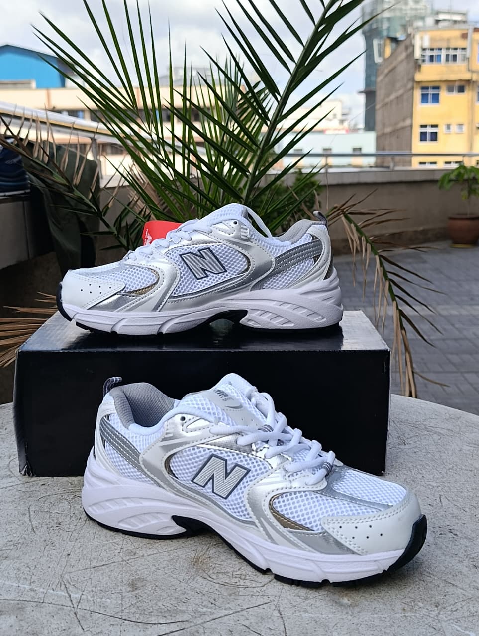 New Balance 530 White and Silver Metallic