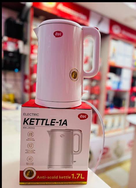 Itel Kettle-1A (IEK-JX002) electric kettle.